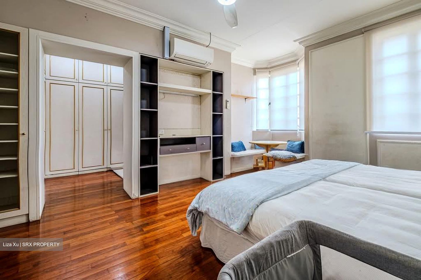 Seagull Walk (D16), Terrace #566596001